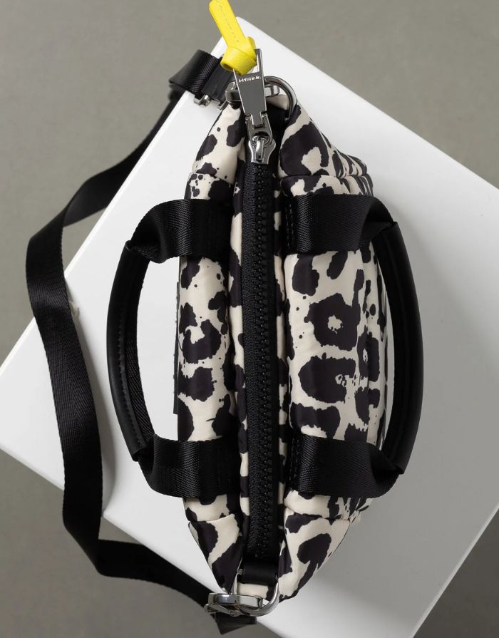 Padded Tote Bag Mini I Leo Splashes Black/Sand