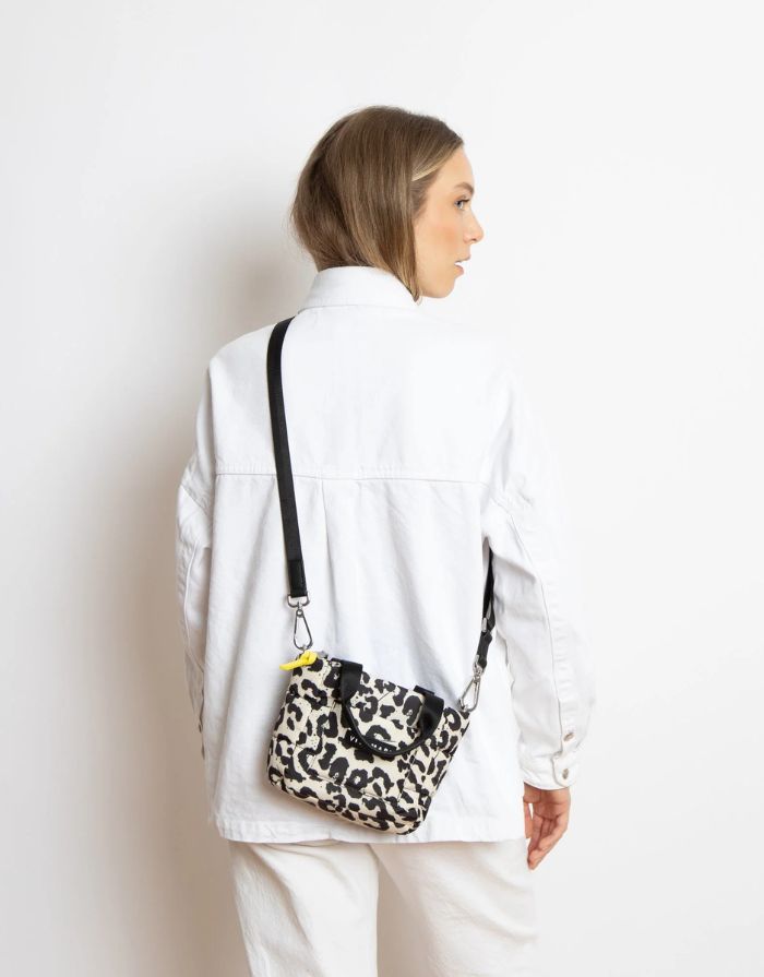 Padded Tote Bag Mini I Leo Splashes Black/Sand