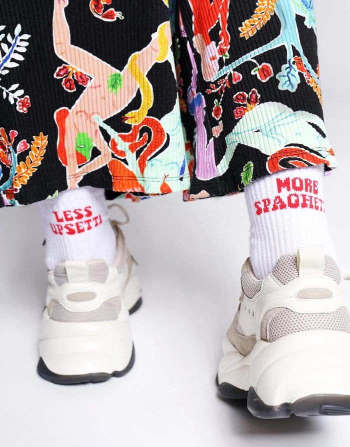 Socken Less Upsetti I Weiß