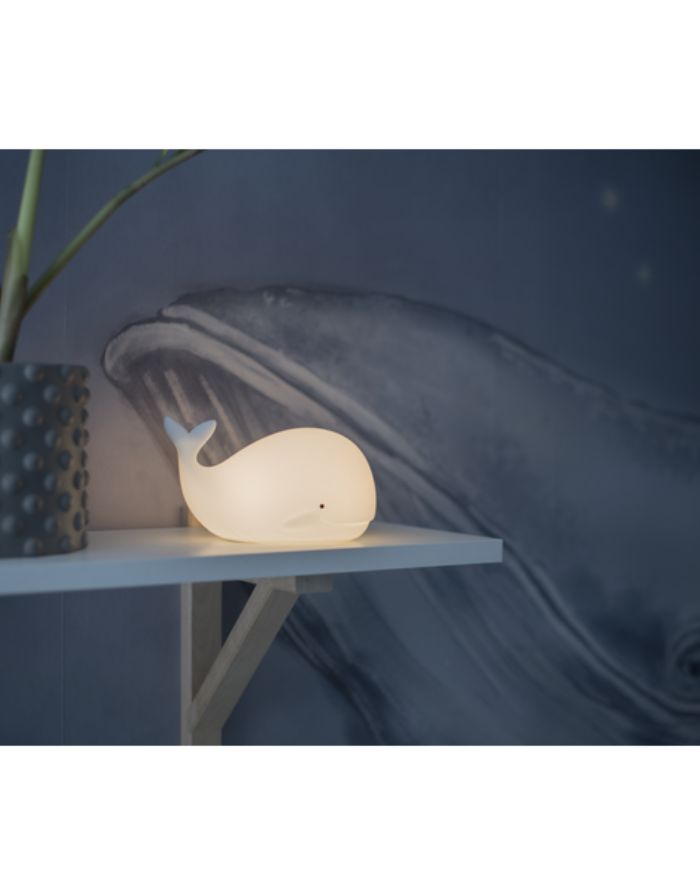 Nachtlicht Whale von Star Trading, weißer Wal, LED-Farbwechsel in 7 Farben, Timerfunktion, batteriebetrieben, Maße 16,7x9,5x10,9 cm.
