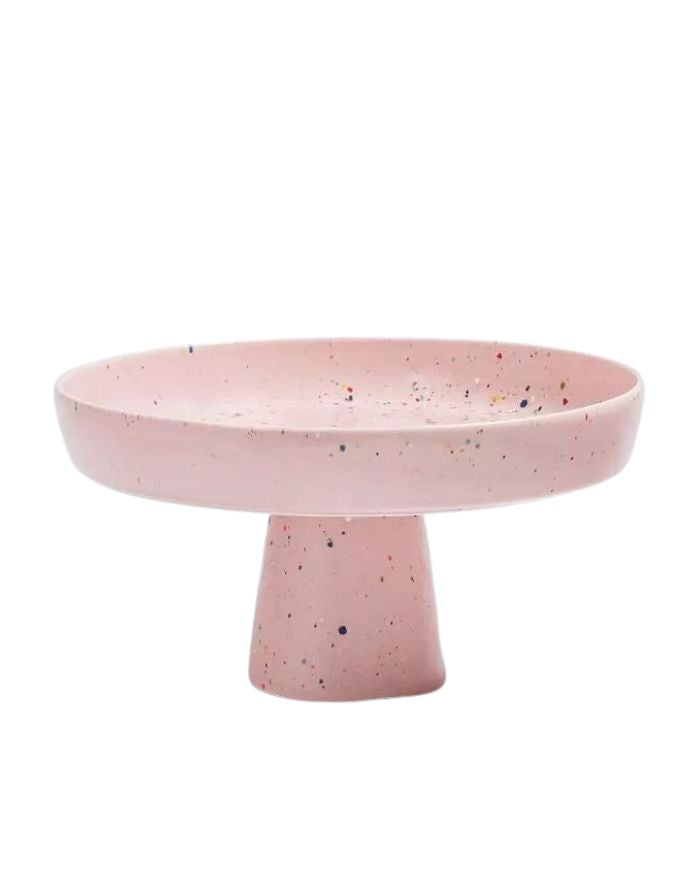 Handgefertigte Kuchenplatte aus Keramik von Egg Back Home in Pink. Ø 28 cm, spülmaschinenfest. Einzigartiges Unikat für Kuchen und Torten als Freisteller