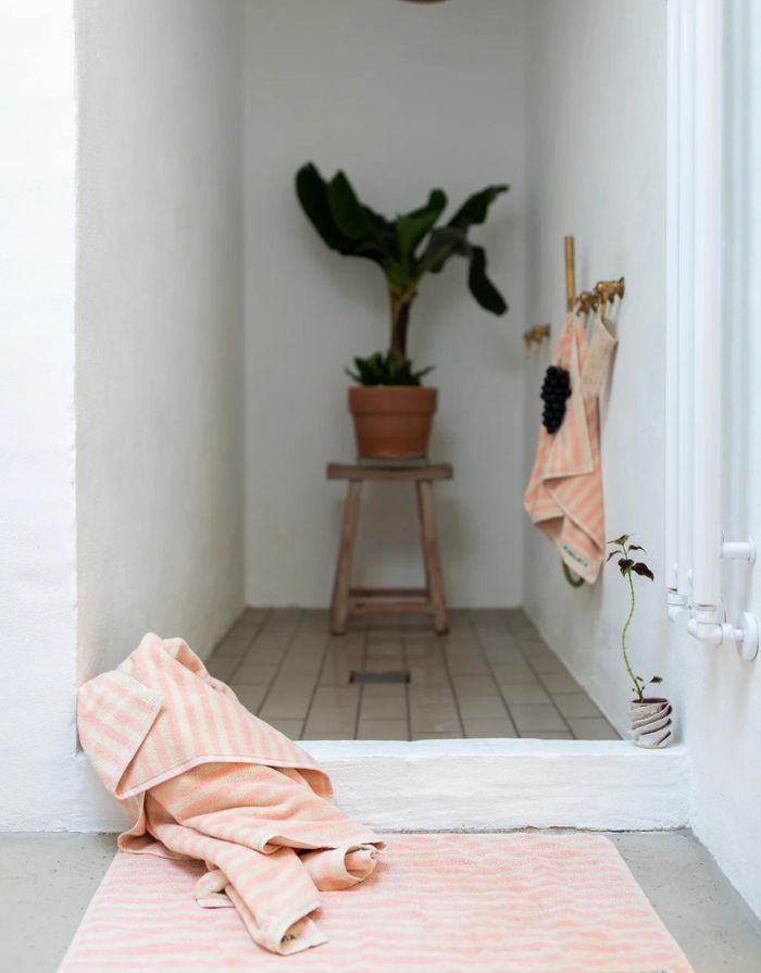 Badehandtuch 70x140cm I Tropical/Creme