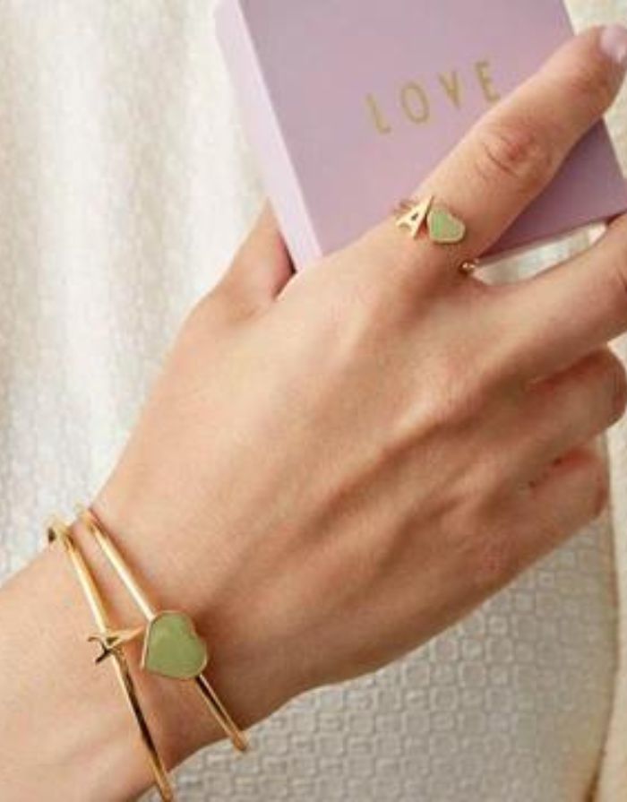 Ring A-Z I Gold